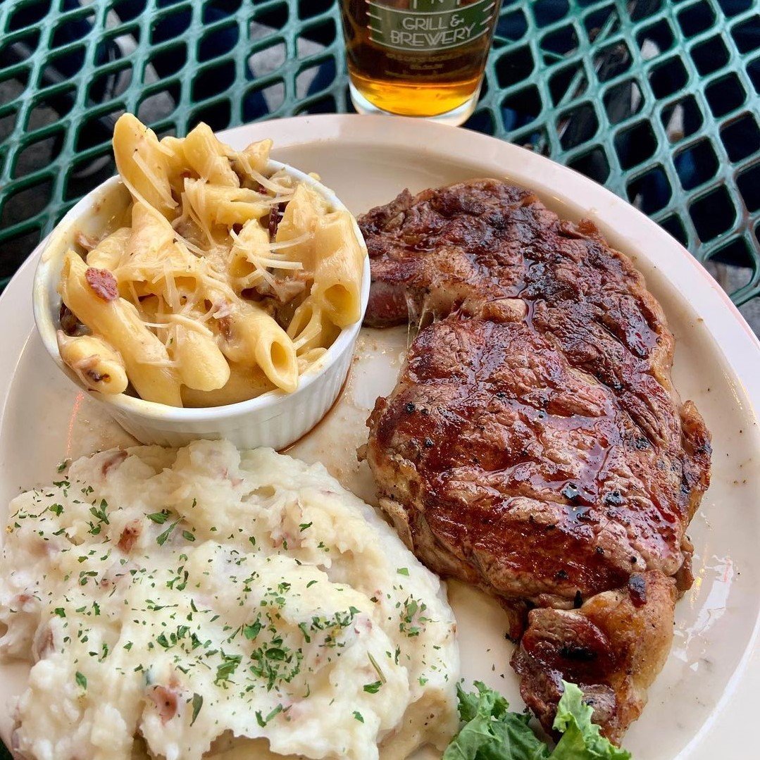 Lunch Restaurants Knoxville Downtown: Ideal Settings for Successful Business Meetings